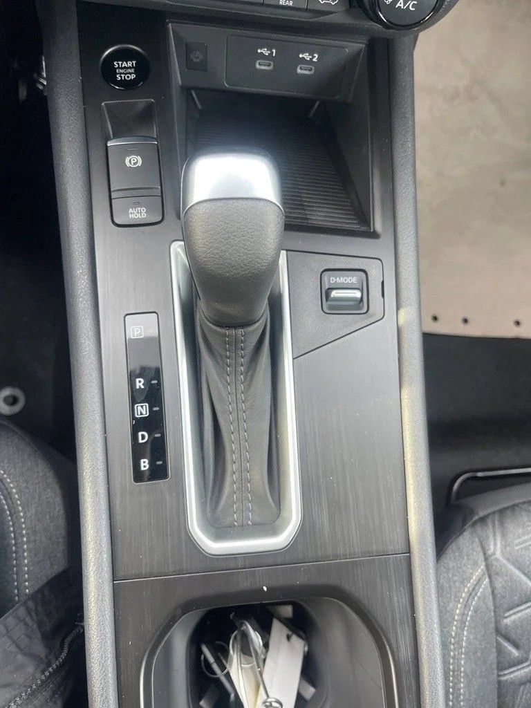 Used 2026 Nissan Kicks SV w/ SV Premium Package AWD/4WD image 14