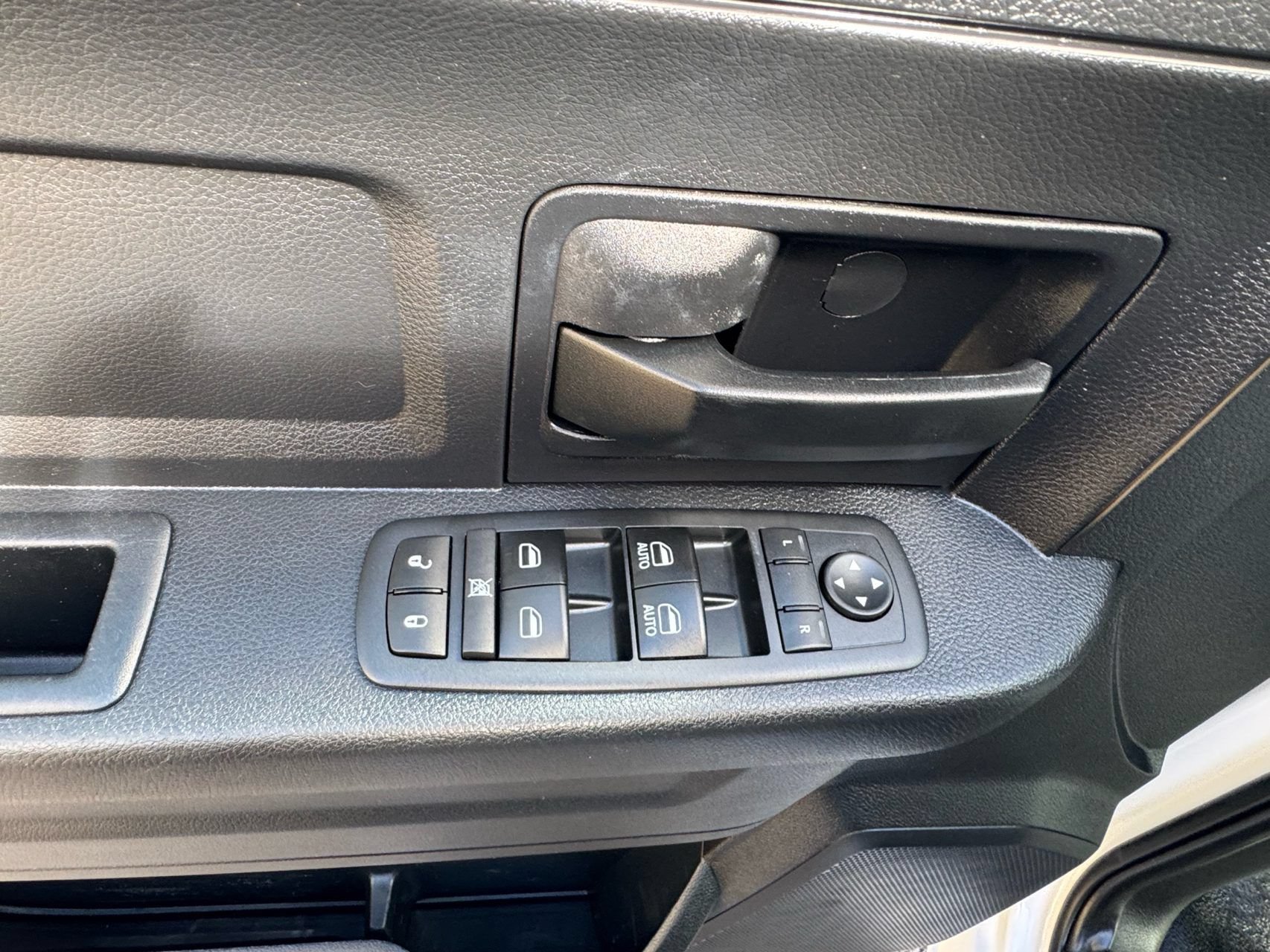 Used 2017 RAM 1500 Tradesman w/ Popular Equipment Group AWD/4WD image 23