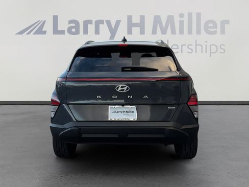 Certified 2024 Hyundai Kona SEL image 5