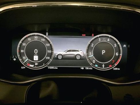 Certified 2024 Jaguar F-PACE R-Dynamic S image 22
