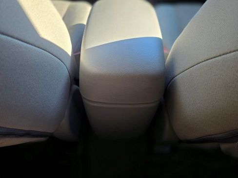 Used 2012 Toyota RAV4 FWD w/ Value Pkg image 30