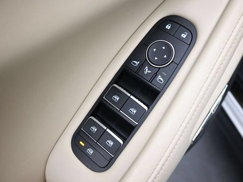 Used 2025 INFINITI QX60 Sensory w/ Vision Package AWD/4WD image 15