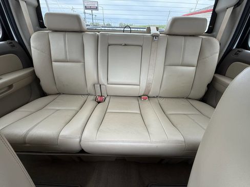 Used 2009 GMC Sierra 3500 SLT AWD/4WD image 34