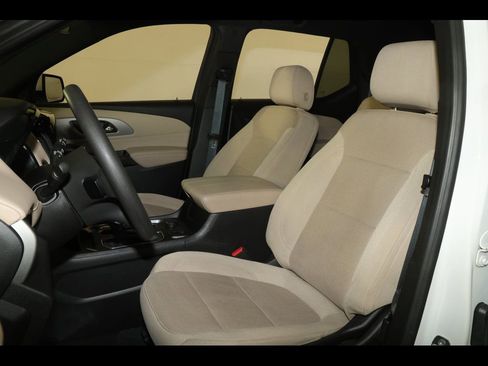Used 2023 Chevrolet Traverse LS w/ Safety Package AWD/4WD image 14