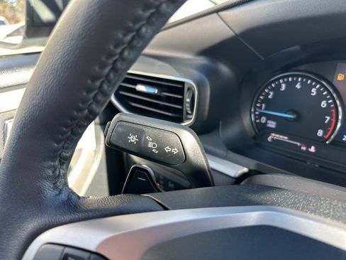 Used 2021 Ford Explorer XLT w/ Equipment Group 202A image 27