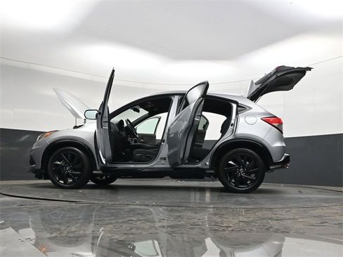 Used 2022 Honda HR-V Sport image 41
