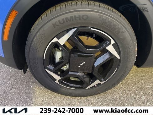 New 2026 Kia Sportage EX image 10