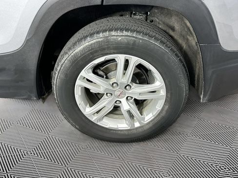 Used 2024 GMC Terrain SLE w/ Driver Convenience Package AWD/4WD image 40