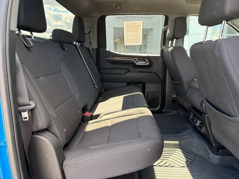 Used 2024 Chevrolet Silverado 1500 RST AWD/4WD image 31