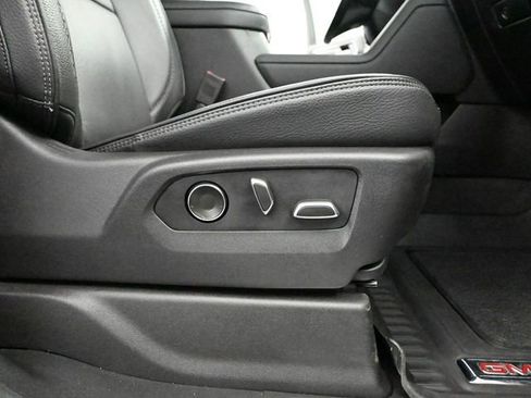 Used 2024 GMC Sierra 2500 Denali w/ Denali Reserve Package image 54