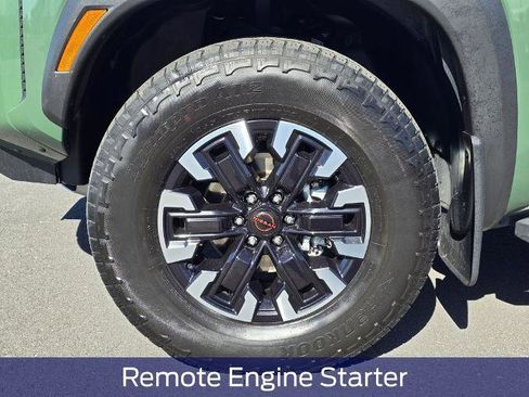 Used 2023 Nissan Frontier PRO-4X w/ Pro Convenience Package AWD/4WD image 9
