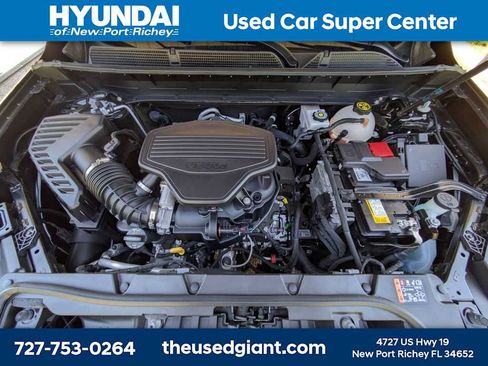 Used 2023 GMC Acadia AT4 w/ Trailering Package AWD/4WD image 16