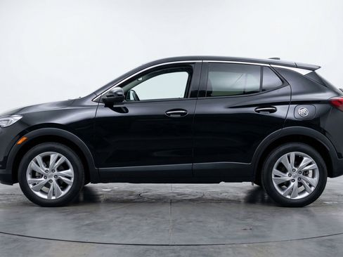 Used 2025 Buick Encore GX Preferred AWD/4WD image 5
