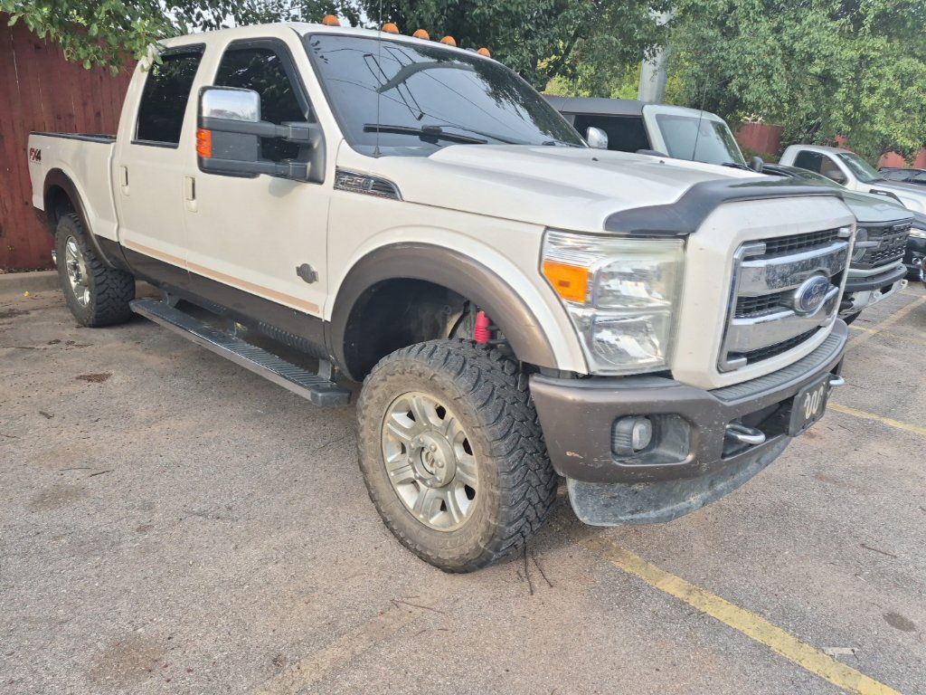 Used 2016 Ford F250 King Ranch w/ FX4 Off-Road Package AWD/4WD image 25