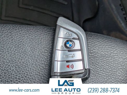 Used 2018 BMW 540i xDrive w/ Premium Package image 28