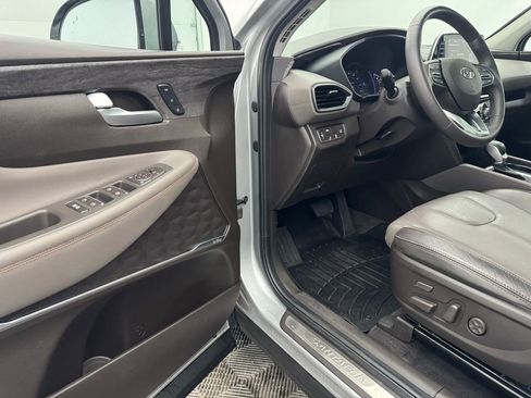 Used 2020 Hyundai Santa Fe Limited image 16