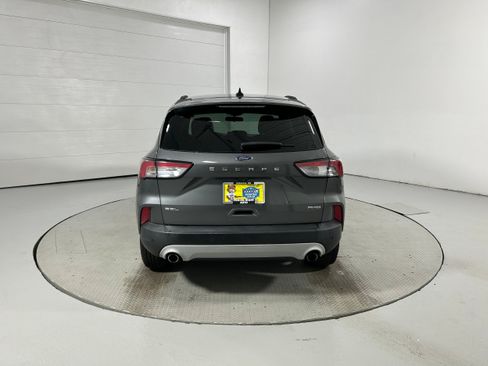 Used 2021 Ford Escape SEL AWD/4WD image 30