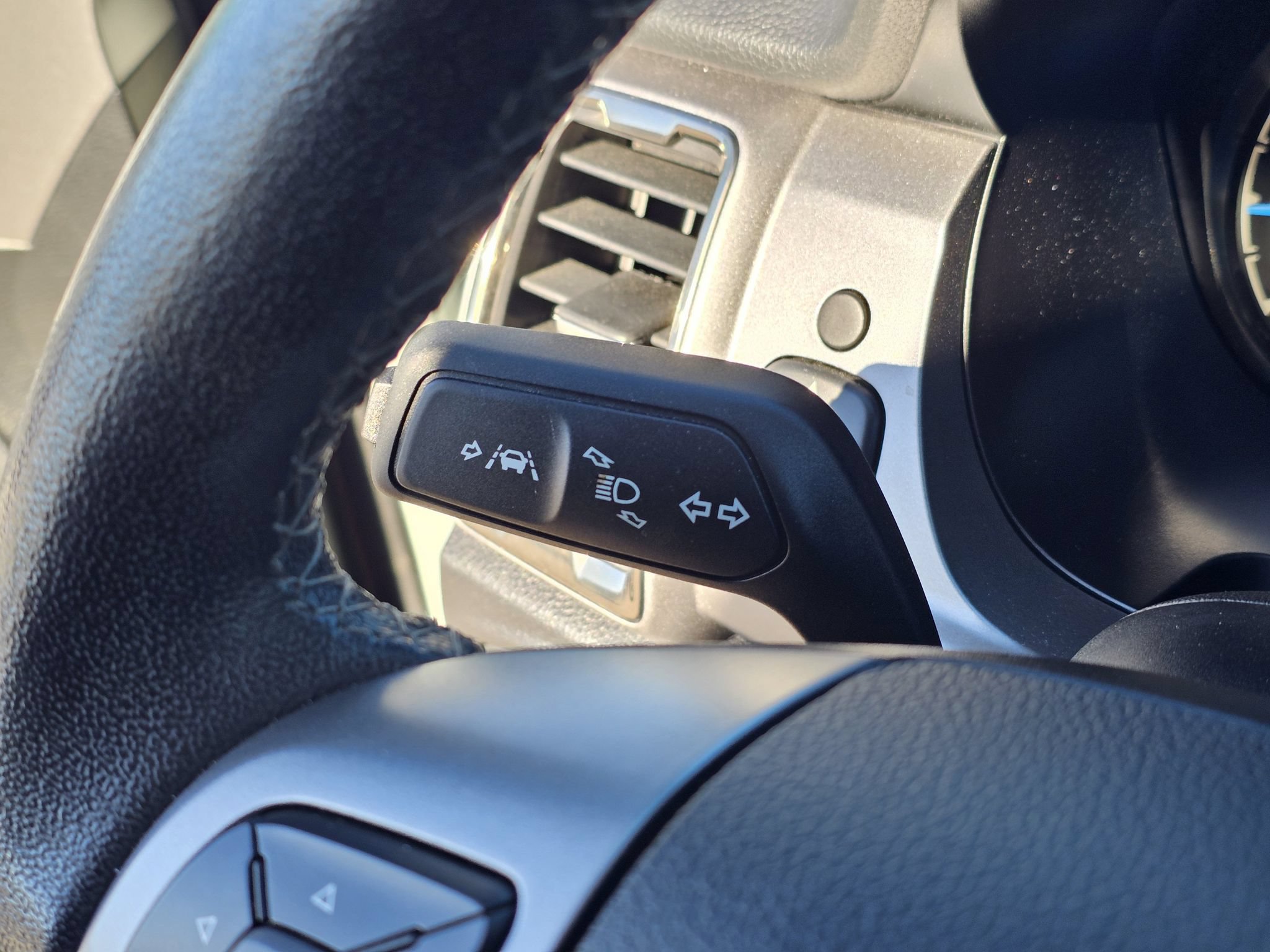 Used 2022 Ford Ranger XLT w/ Equipment Group 302A High RWD image 24