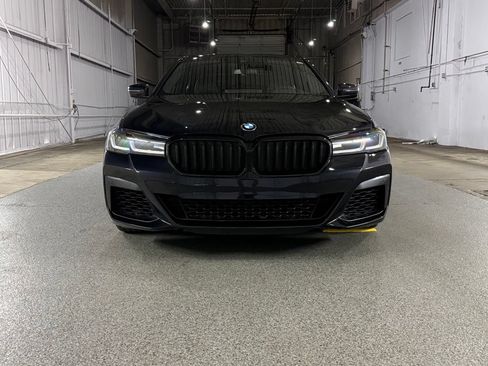 Used 2021 BMW M550i xDrive w/ Executive Package AWD/4WD image 4