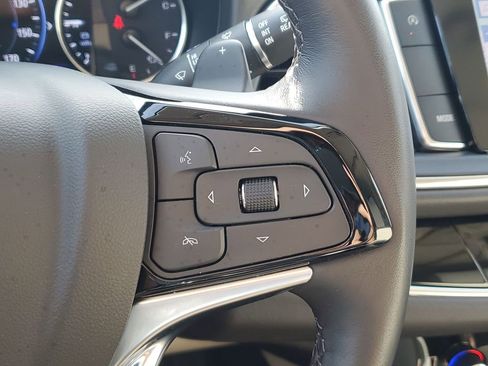 Used 2023 Buick Enclave Avenir w/ Avenir Technology Package image 37