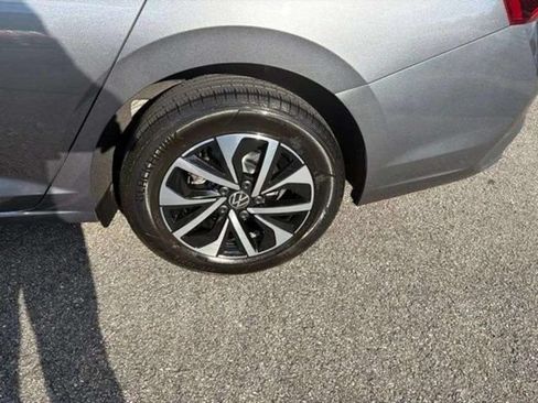 Used 2025 Volkswagen Jetta S FWD image 26