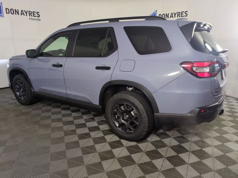 New 2026 Honda Pilot TrailSport image 3