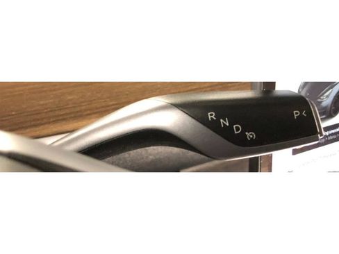 Used 2023 Tesla Model 3 Performance image 33