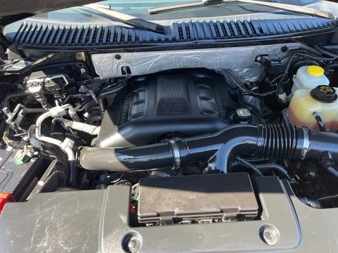 Used 2017 Ford Expedition EL XL w/ Equipment Group 101A image 27