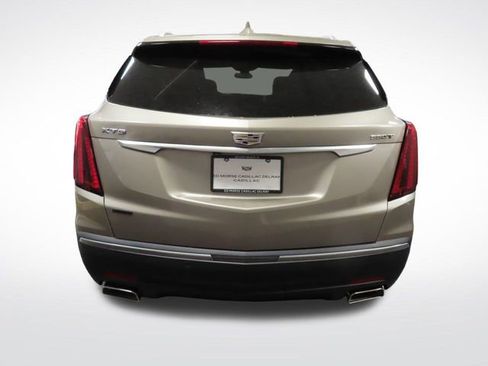 Certified 2022 Cadillac XT5 Luxury FWD image 4
