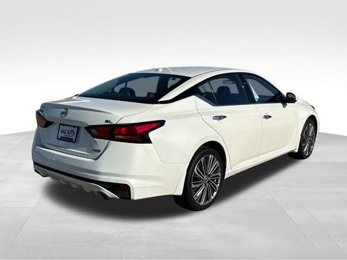 Used 2025 Nissan Altima 2.5 SL image 9