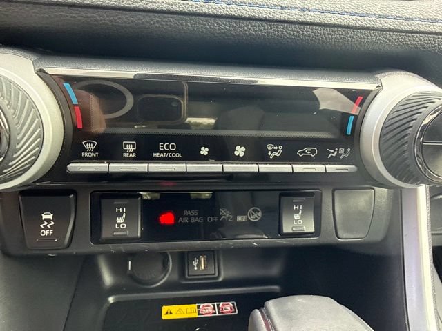 Used 2024 Toyota RAV4 XSE w/ Advanced Technology Package AWD/4WD image 19