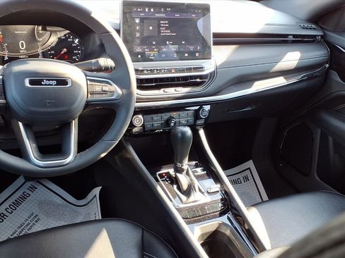 Used 2023 Jeep Compass Altitude w/ Convenience Group image 5