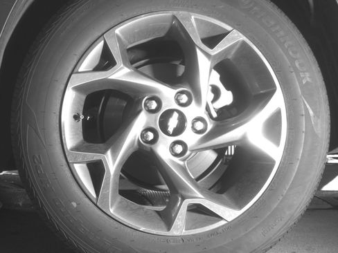 Used 2025 Chevrolet Trax LT image 14