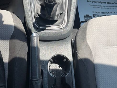 Used 2017 Volkswagen Jetta S FWD image 31