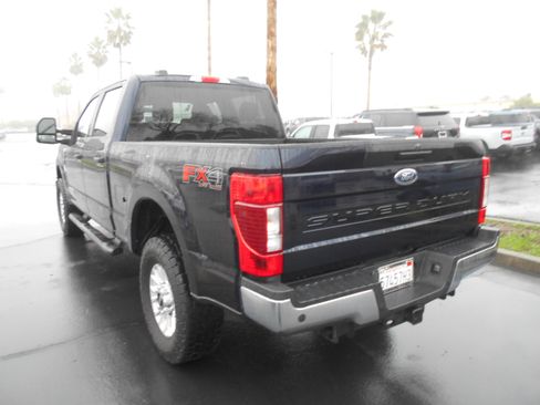 Used 2022 Ford F250 XLT w/ XLT Value Package image 6