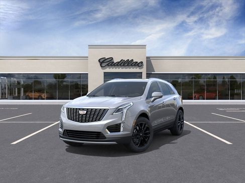 New 2025 Cadillac XT5 Premium Luxury w/ LPO, Floor Liner Package image 8