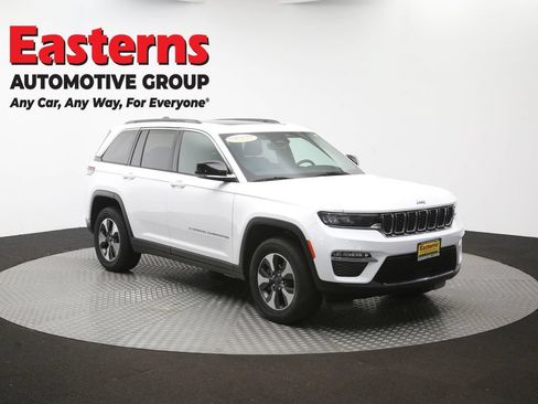 Used 2024 Jeep Grand Cherokee Limited 4xe AWD/4WD image 53