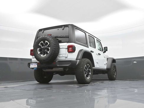 Used 2024 Jeep Wrangler Unlimited Rubicon 4xe AWD/4WD image 51
