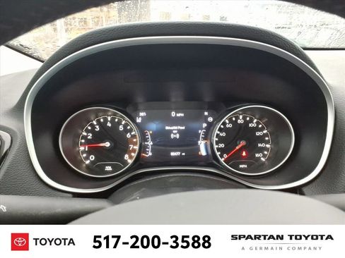 Used 2021 Jeep Compass Limited image 16