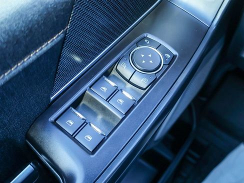 Used 2023 Ford F150 Raptor w/ Raptor Carbon Fiber Package image 18