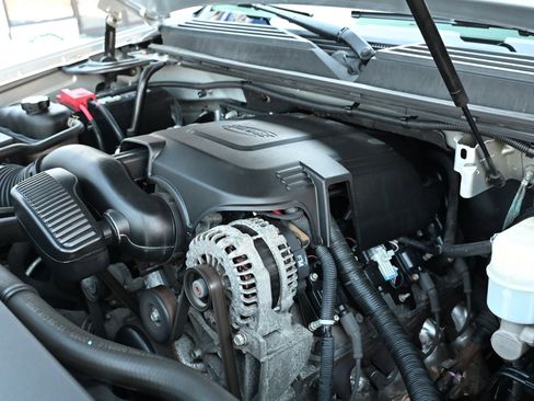 Used 2012 Chevrolet Tahoe LTZ image 54