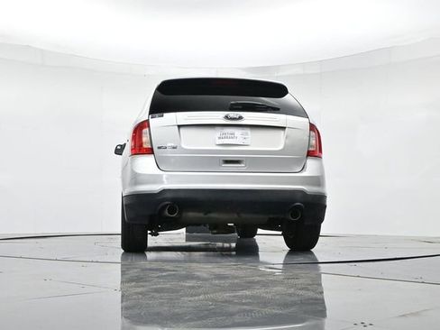 Used 2013 Ford Edge SE FWD image 37
