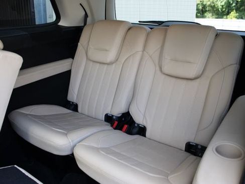 Used 2018 Mercedes-Benz GLS 450 4MATIC image 13