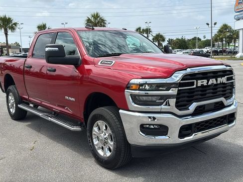 Used 2026 RAM 2500 Big Horn AWD/4WD image 7