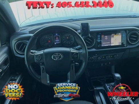 Used 2019 Toyota Tacoma TRD Off-Road image 15