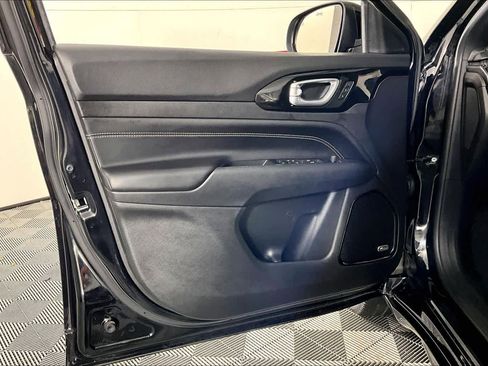 Used 2022 Jeep Compass High Altitude image 19