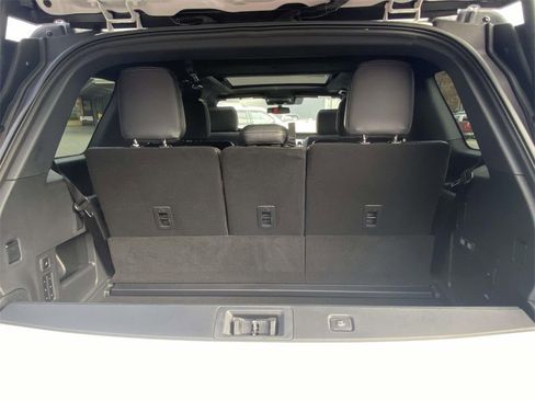 New 2025 Ford Expedition Platinum w/ Stealth Performance Package image 8