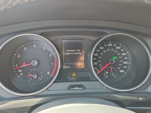 Used 2021 Volkswagen Tiguan SE R-Line FWD image 12