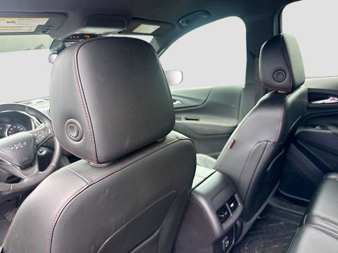 Used 2022 Chevrolet Equinox RS w/ RS Leather Package FWD image 25