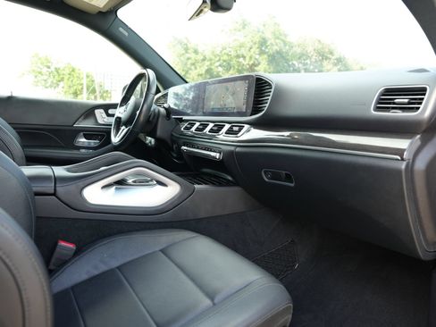 Used 2020 Mercedes-Benz GLE 350 4MATIC w/ 3rd Row Seat Package image 22